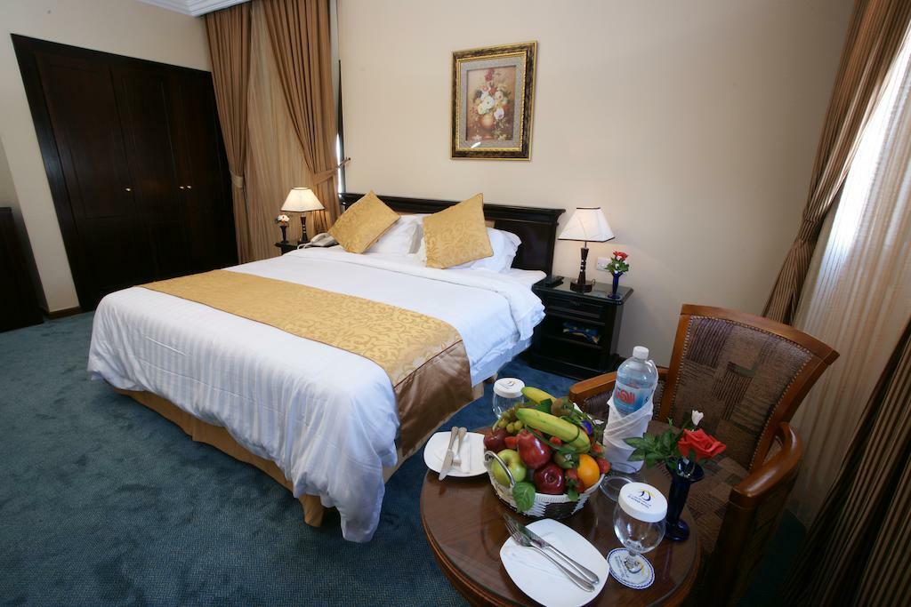 Roshan Al Azhar Hotel Jeddah Ngoại thất bức ảnh